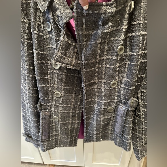 Buckle BKE women’s silver gray sequin pea coat. - Picture 11 of 12